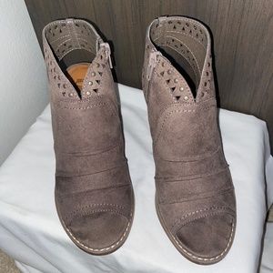 Sonoma peep toe booties